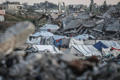 Katil İsrail, ateşkese rağmen Gazze Şeridi'ne saldırılarını sürdürdü