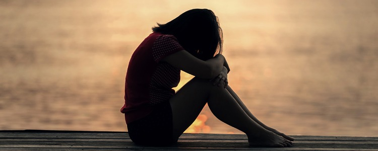 5. KENDİNE KARŞI AŞIRI ACIMASIZ OLMAK