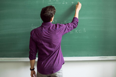 Milli Eğitim Akademisi'nde hazırlık eğitimi başvuruları başladı