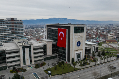 Bursa Türk bayraklarıyla donatıldı