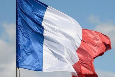 Fransız solculardan hükümete NATO'dan ayrılması çağrısı