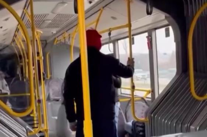 Otobüste tartıştığı genci darbeden şüpheli yakalandı