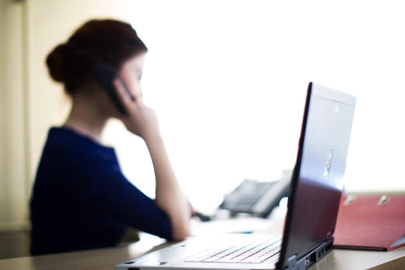 Sözleşmeli personele doğum sonrası "yarım zamanlı çalışma" hakkı