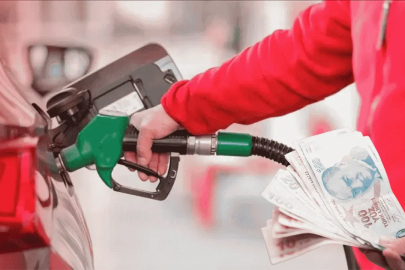 Akaryakıta bir zam daha geliyor...