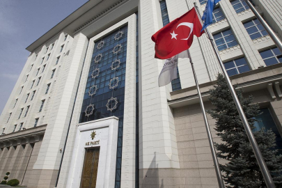 AK Parti'den Özgür Özel'in Suriye açıklamalarına tepki