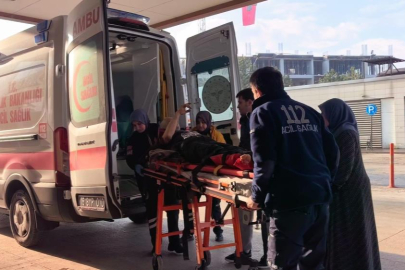 İnşaat demirlerinin altında kalan işçi yaralandı