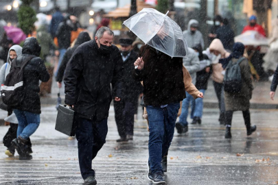 9 il için "sarı" uyarı: Sağanak ve fırtınaya dikkat