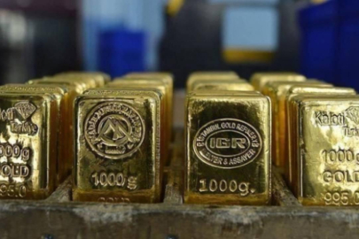 Altın fiyatları ilk kez 5 bin doların üzerine çıkarak tarihi zirvesini yeniledi