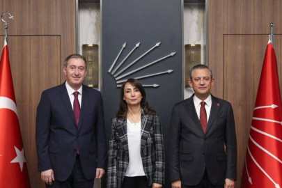 DEM Parti heyeti yarın CHP lideri Özgür Özel'i ziyaret edecek