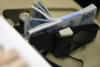 Hesapta eksiye düşenler dikkat! KMH'ye düzenleme geliyor... Kritik 3 maaş detayı