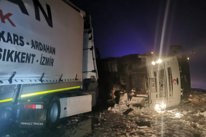 Sivas'ta zincirleme kaza: 8 yaralı