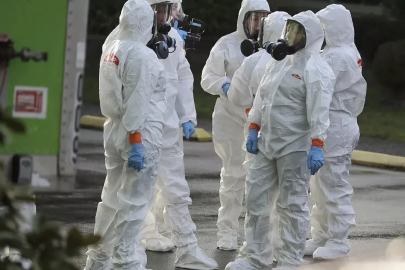 Yeni ölümcül virüs alarmı! DSÖ listesinin başında yer alıyor