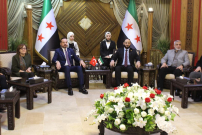 AK Parti Genel Başkan Yardımcısı Zorlu: Ayn-el Arab bölgesindeki insani koridor sorunsuz işliyor