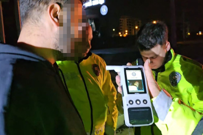 Bursa'da alkollü sürücü kaza yaptı... Yaralanan eşini suçladı