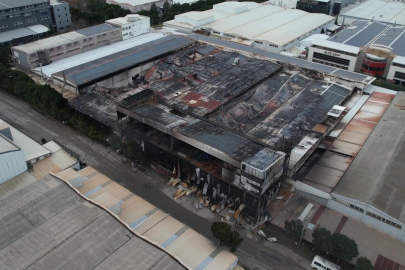 Bursa'daki yangının hasarı sabah görüntülendi!