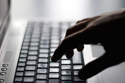 379 FETÖ iltisaklı sosyal medya hesabına erişim engeli getirildi