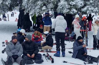 Uludağ'da telesiyej arızası: Mahsur kalan 40 tatilci kurtarıldı