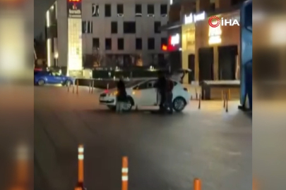 Bursa'da araçlar çukurlardan lastiği patlamadan çıkamıyor