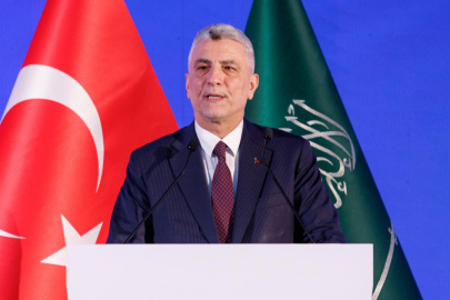 Bakan Bolat: Suudi Arabistan ile ticaret hacmini 10 milyar dolara çıkarma hedefleri sabittir