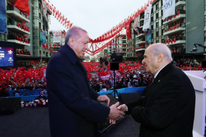 MHP Genel Başkanı Bahçeli: Devlet-millet tek nefes halinde devasa felakete karşı aynı safa katıldı