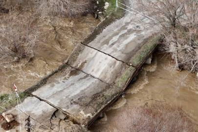 Muğla'da köprü çöktü