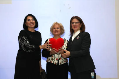 Bursa'da kalpten ilmekler huzurevi sakinleri için atıldı