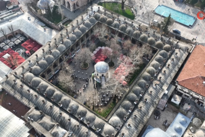 Bursa'da tarihi hanlarda yeni dönem: Avlular boşaltılıyor