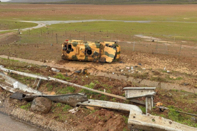 Askeri araç kaza yaptı! Çok sayıda asker yaralandı