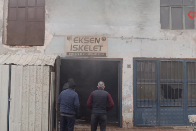 Bursa'da mobilya imalathanesinde korkutan yangın