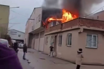 Bursa'da yangın paniği: Çatı alev aldı