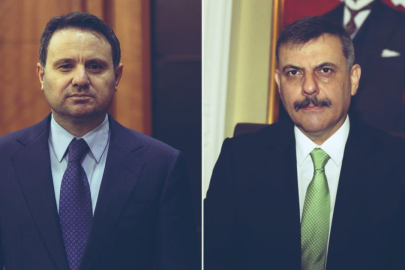 Kabine'de bayrak değişimi