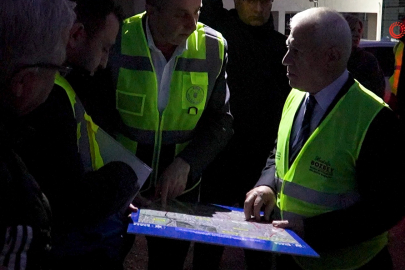 Bursa Büyükşehir gece gündüz sahada