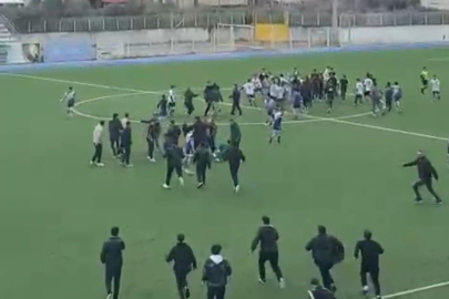 Şampiyona boks ringine döndü!