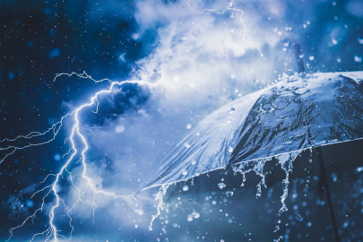 49 il için "sarı" uyarı: Sağanak, fırtına ve kar yağışı etkili olacak