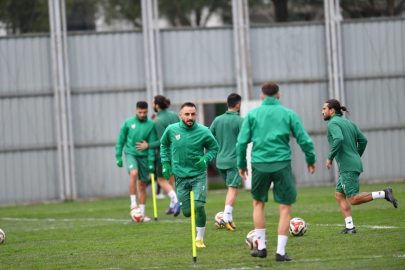 Bursaspor'da Kırklarelispor mesaisi sürüyor
