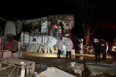 Alevler evi sardı... Karı-koca kurtarılamadı!