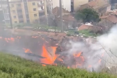 Bursa'da korkutan yangın: Ev kullanılmaz hale geldi