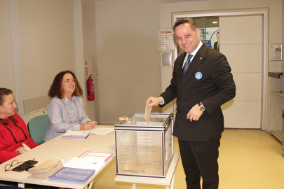 İMO Bursa’da Serdar Atilla Erdem güven tazeledi