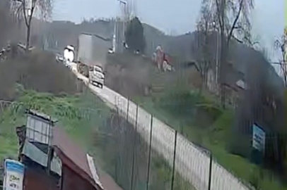 Virajda tehlikeli sollama! Bursa'da feci kaza kamerada