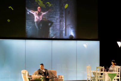 'ADİLLER' Bursa seyircisiyle buluştu