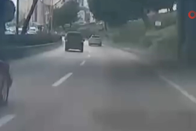 Bursa'da korku dolu anlar: Çocukların üzerine araç sürdü...