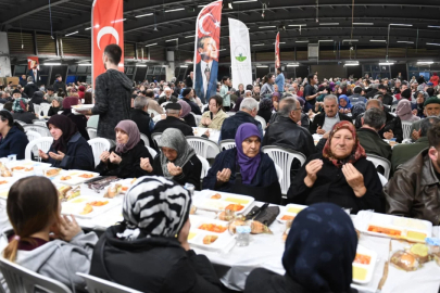 Osmangazi'de Ramazan coşkusu meydanlara taşıyor