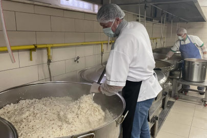 Bursa'da her gün 3 bin 500 kişiye ücretsiz iftar verecekler!