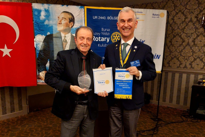 Bursa'nın ipek ustasına Rotary'den anlamlı ödül