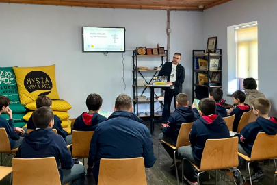 Öğrenciler Ertan Ayçetin Bisikletevi'nde Mysia Yolları'nı tanıdı