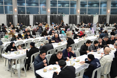 Osmangazi'de Ramazan paylaştıkça güzelleşiyor