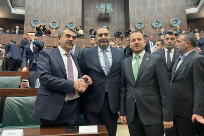 Bursa'da kantincilere Bakan Tekin'den kira müjdesi