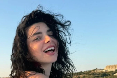 Merve Boluğur, Photoshop'u abarttı! Takipçileri yorum yağdırdı