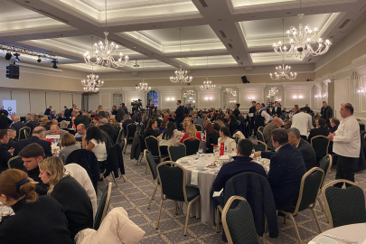 Bursa iş dünyası BUSİAD'ın geleneksel iftarında bir araya geldi