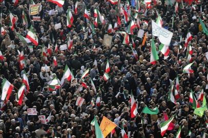 İran Hükümet Sözcüsü: Hükümet üniversitelerdeki öğrencileri dinlemeye hazır